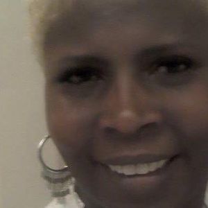 Meet your Posher, Pauline